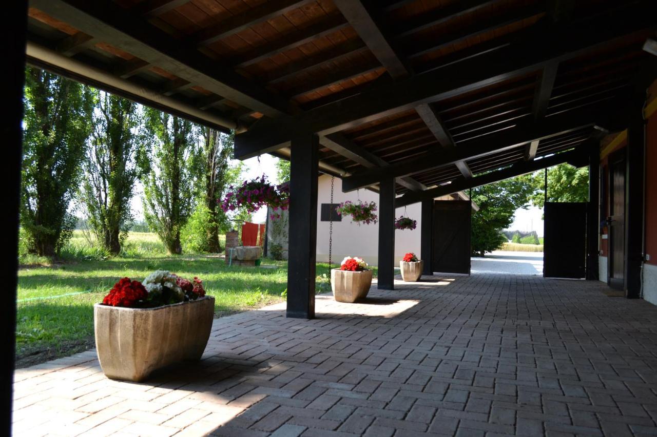 La Locanda Nel Frutteto Rovereto sulla Secchia Exterior foto