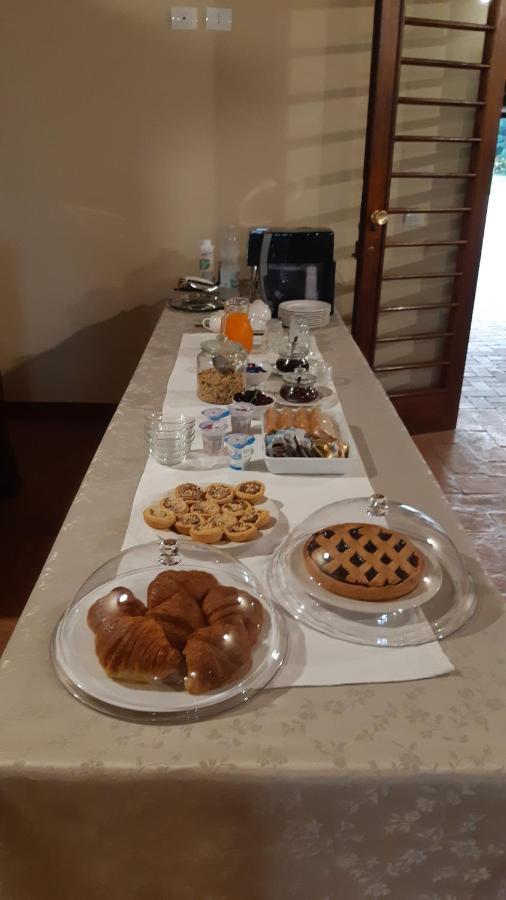 La Locanda Nel Frutteto Rovereto sulla Secchia Exterior foto
